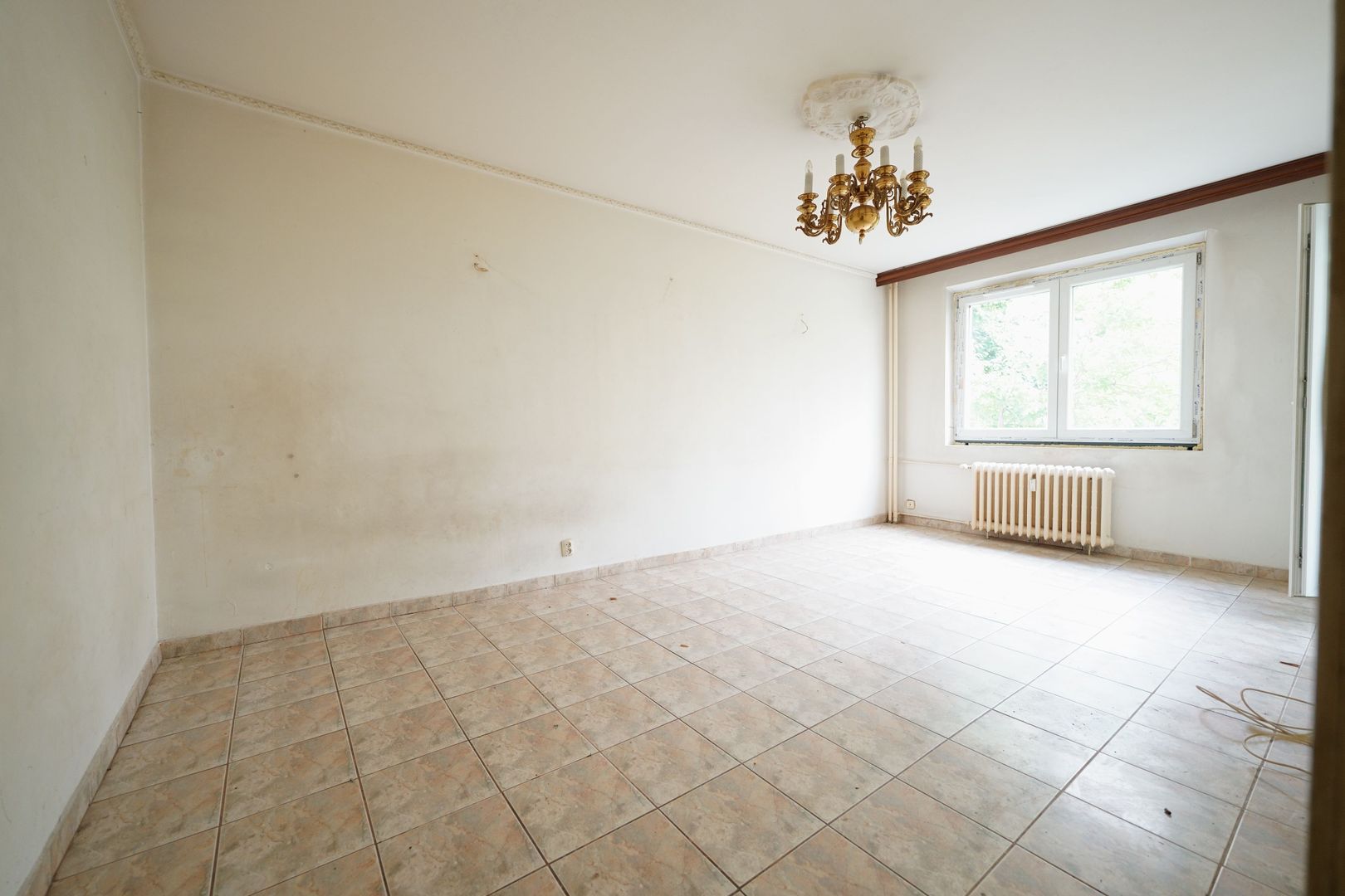 3 Camere, 400 metrii de Metrou Obor, necesita renovare, Bloc 1983 - Poză 2