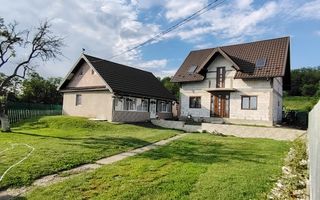 Doua case 240 mp teren 1328 mp livada Cristesti Pascani Iasi - Poză 9