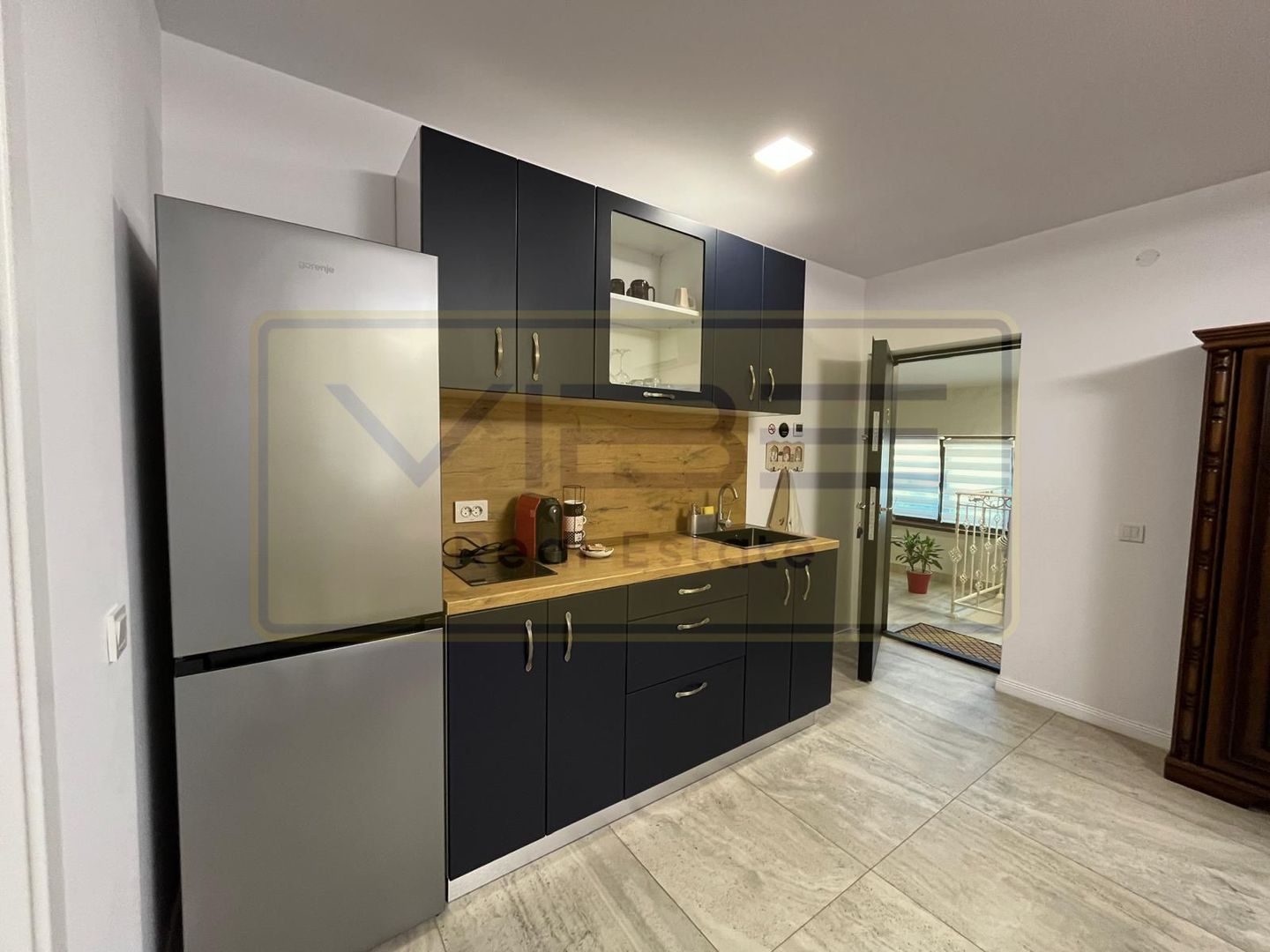 Apartament 2 camere Tatarasi-Tudor la 10 minute de Iulius Mall - Poză 8