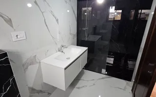 Vila complet finisata,  curte 200 mp,  sector 3, comision 0% - Poză 14