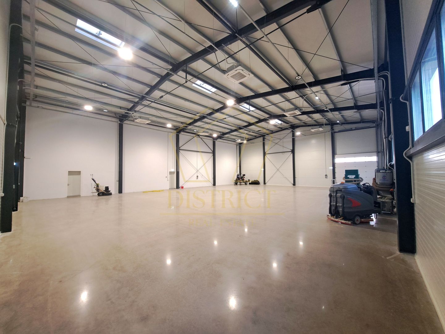 COM 0% Hala servicii,  birouri, depozitoare la prima inchiriere | Giarmata-Vii - Poză 2