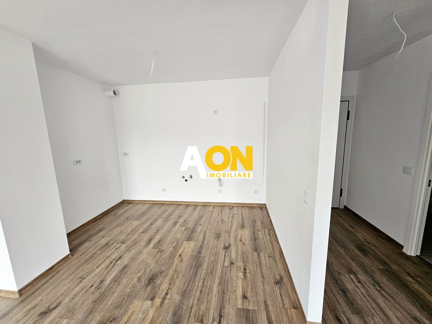 Apartament 2 camere, cu parcare subterana, bloc nou - Poză 5