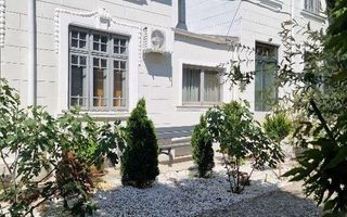 P+M (1000mp), curte (1750mp), 70 incaperi, 35 camere Unirii, multiple destinatii - Poză 7