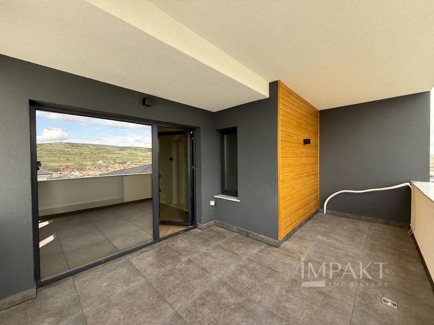 Duplex finisat la Cheie cu panorama superba in Chinteni ! - Poză 18