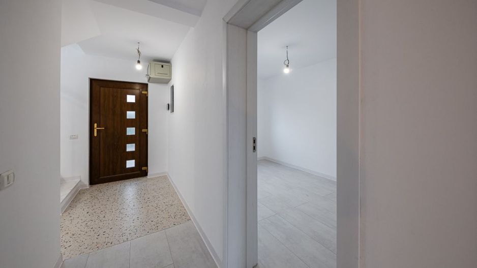 Duplex Dumbravita cu 5 camere | 318 mp teren| Comision 0 - Poză 10