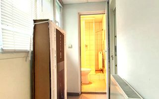 Vanzare casa 6 camere, 3 bai, 3 bucatarii, 2 centrale,  curte individu - Poză 13