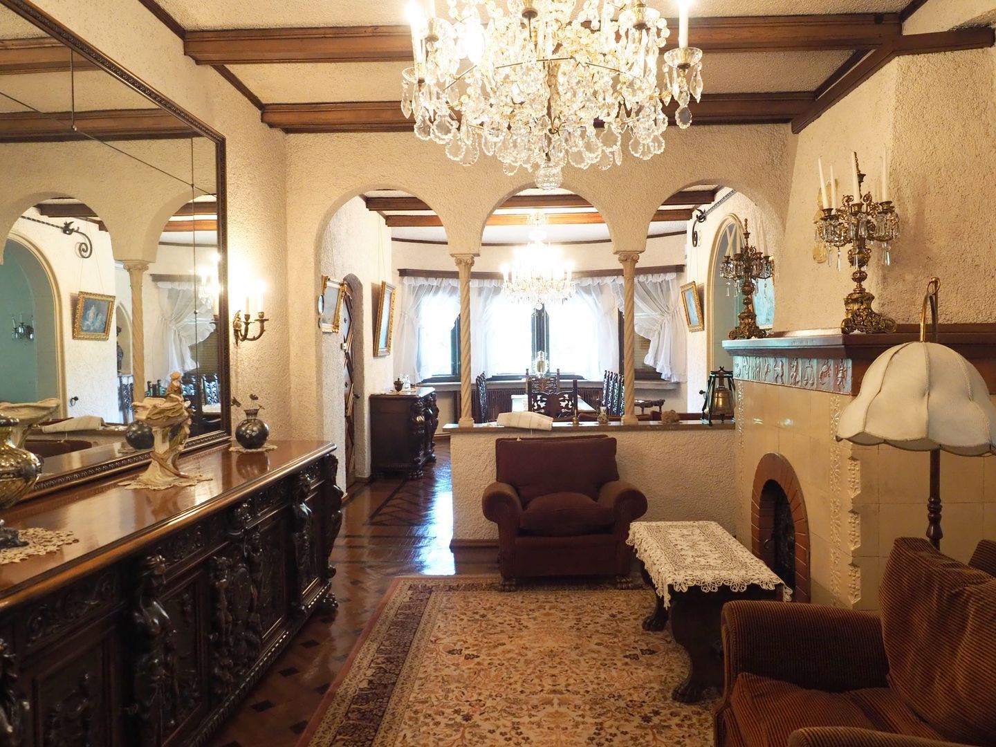 Vanzare apartament in Vila 170mp zona 1 Mai Casin - Poză 3