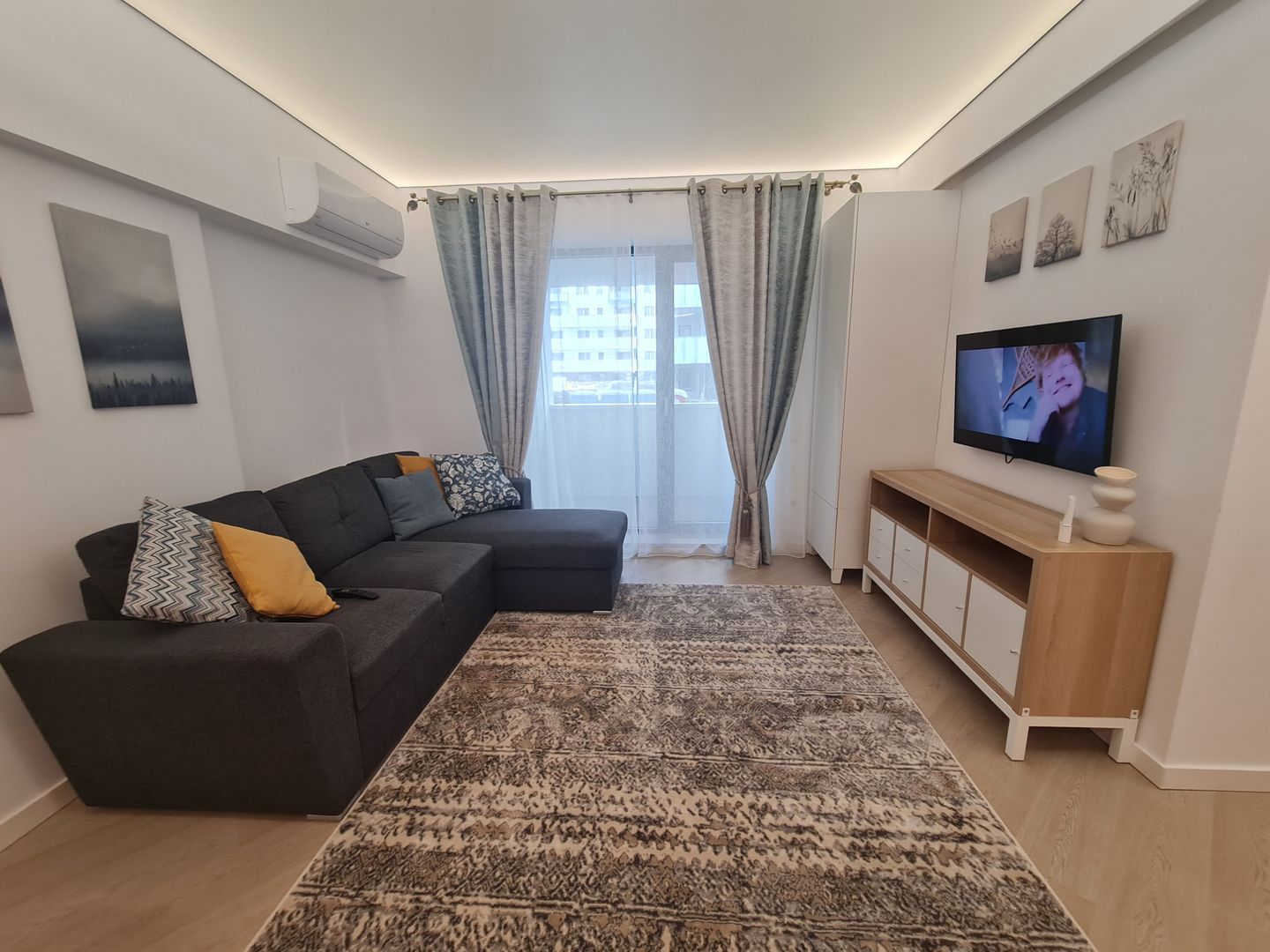 3 camere| COCHET | Cortina North | PARTER balcon 4mp - Poză 1