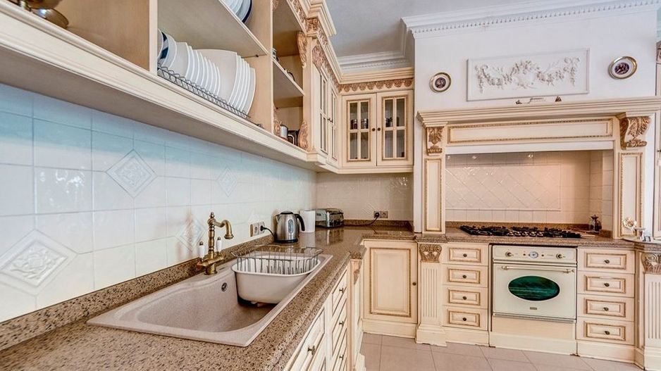 PROPRIETATE CU ENERGIE PURA |  Sanctuarul Eleganței și Rafinamentului - Poză 8