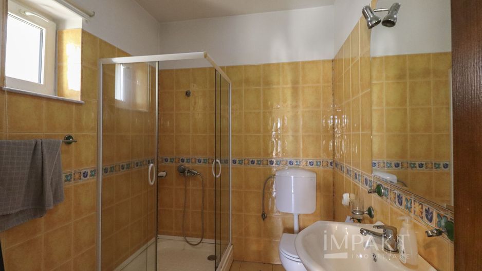 Vila moderna in Europa, curte spatioasa si garaj! - Poză 8