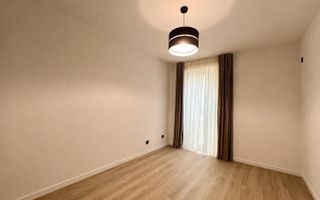 Apartament ultrafinisat cu terasa si view - Poză 5