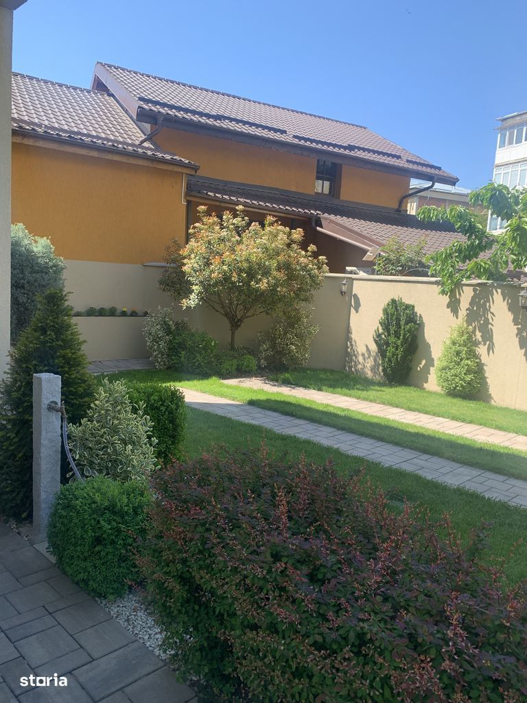 Casă spațioasă cu 5 camere - Sarari - Poză 6