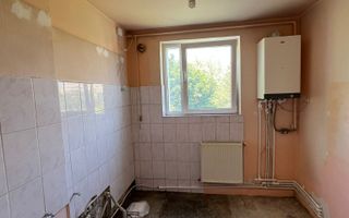 Apartament 3 camere – Ultracentral, vedere spre pietonală și Parc - Poză 10