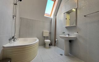 VILA EXTRAORDINARĂ CU 6 CAMERE LA INCHIRIERE LANGA BRITISH SCHOOL - Poză 8