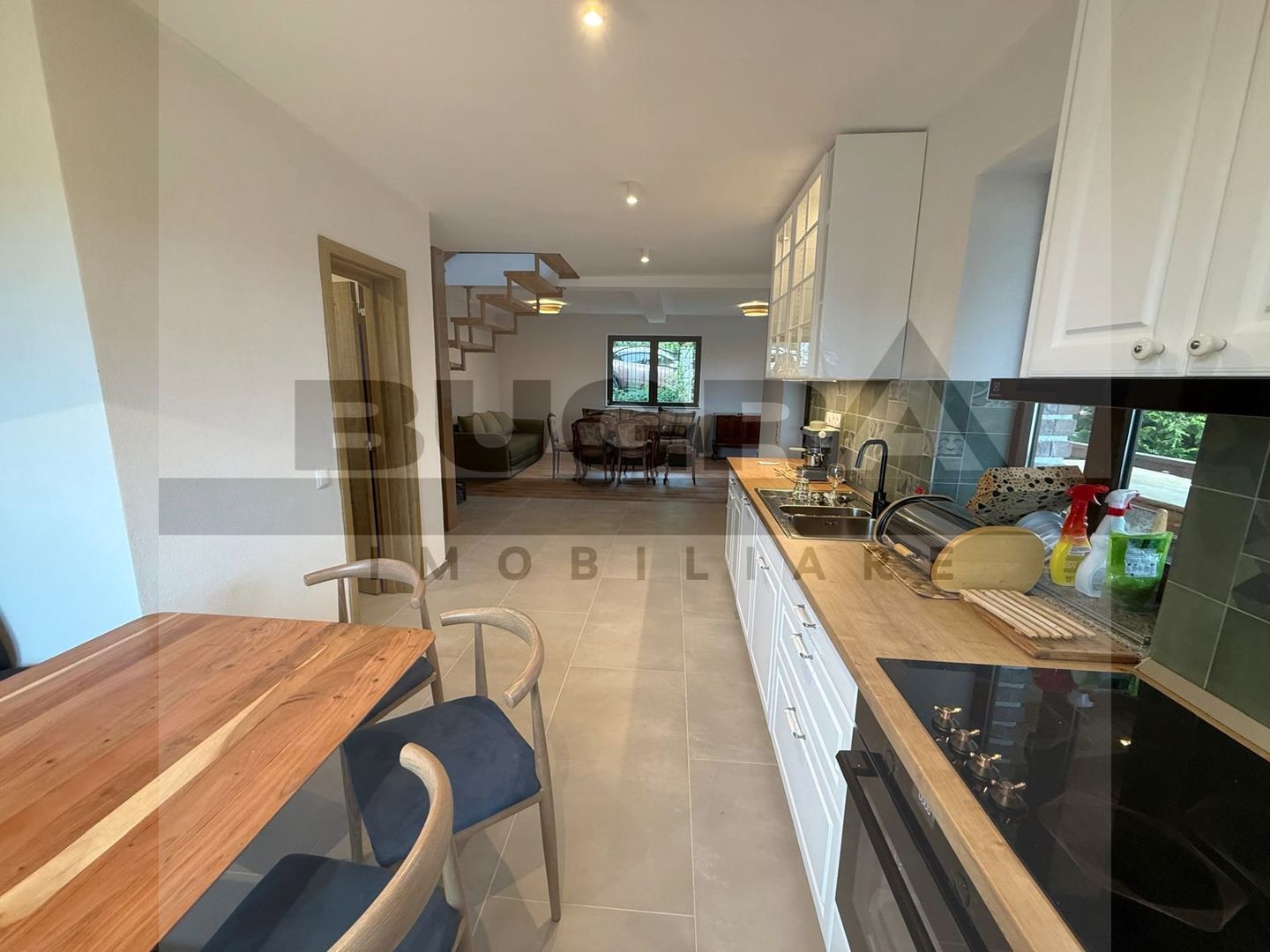 Casa individuala, teren 695 mp, renovata complet, Dezmir - Poză 6