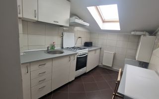 Apartament cu 2 camere în Florești, strada Florilor – mansardă înaltă. - Poză 4