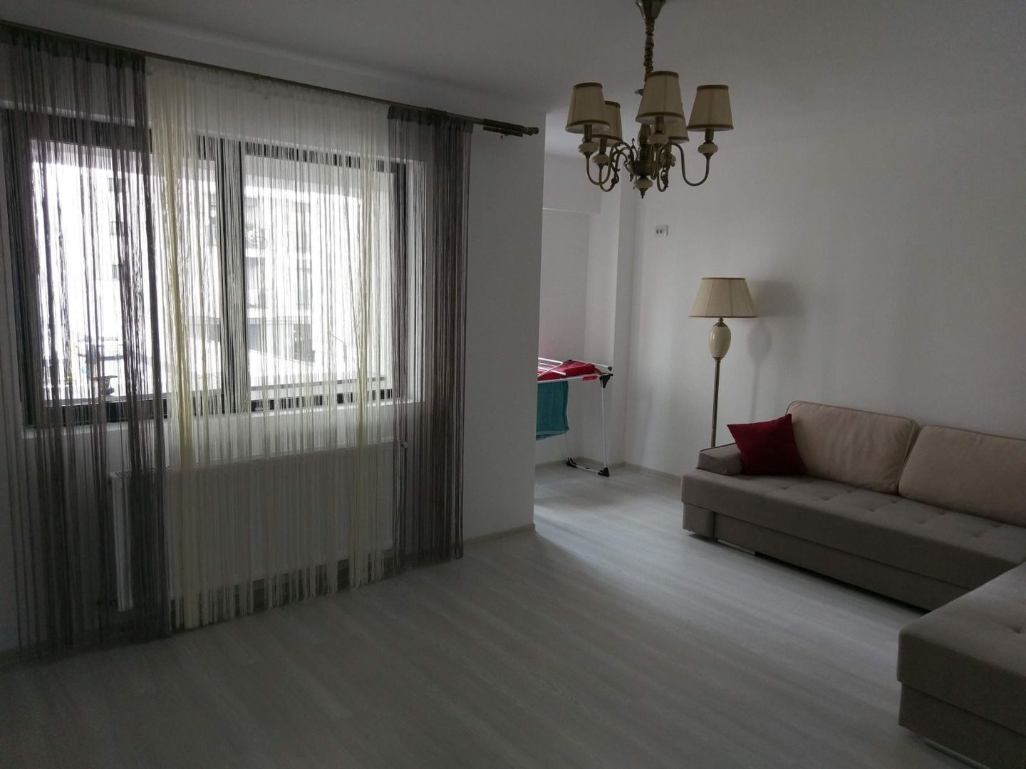 Apartament 2camere-de inchiriat+2 locuri de parcare Aparatorii Patriei - Poză 4