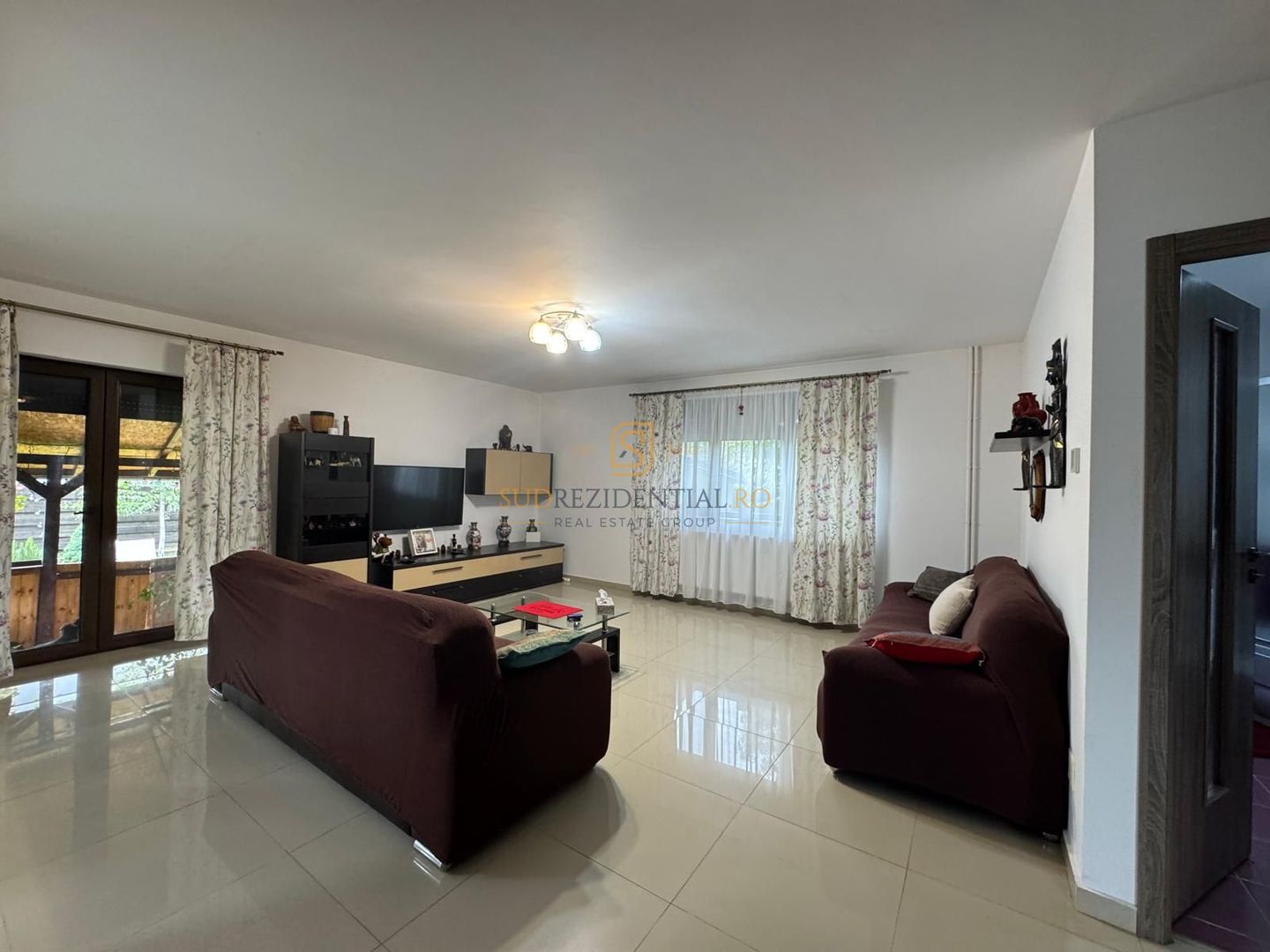 Casa individuala, teren 485 mp, zona linistita in Comuna Berceni - Poză 9