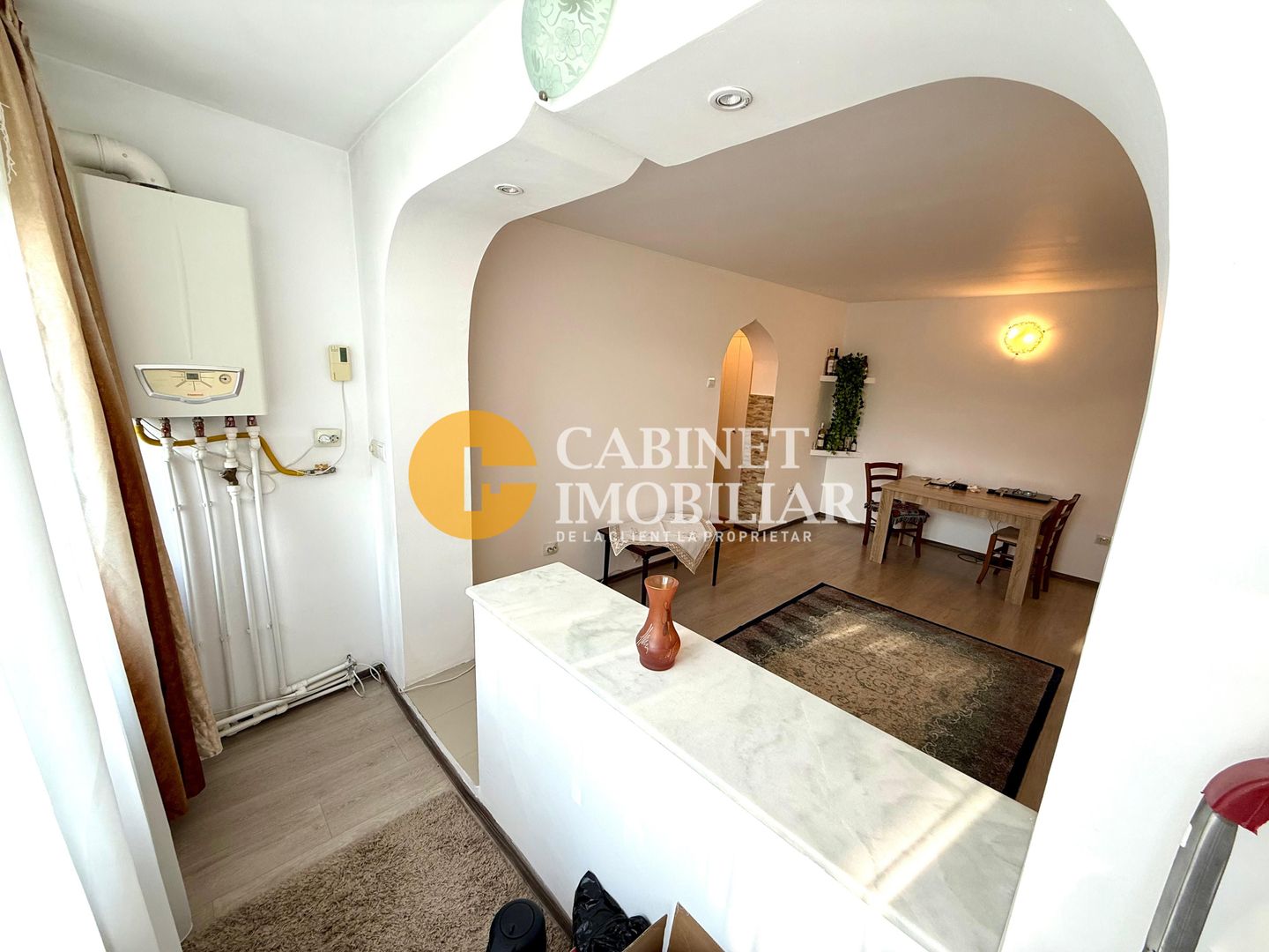 3 Camere Renovat - Etaj Intermediar - Podu Ros Primaverii - Poză 4