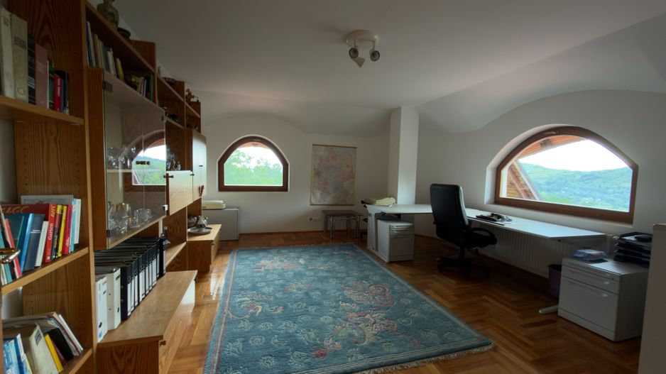Pensiune Vila Prahova Breaza  10 camere | 3862 mp teren - Poză 19