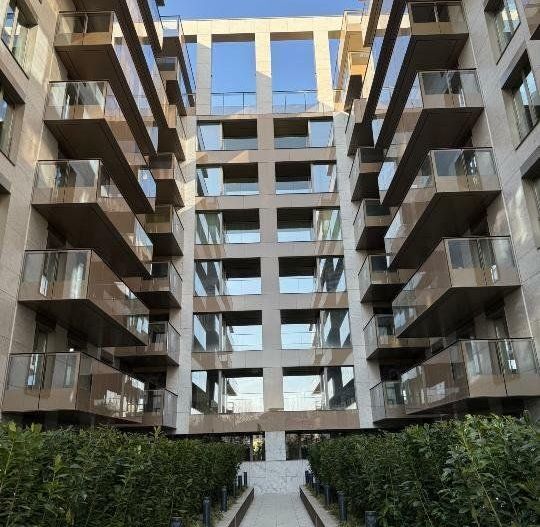 Cortina126, inchiriere apartament 3 camere + 2 locuri de parcare , 1700 EUR+TVA - Poză 2