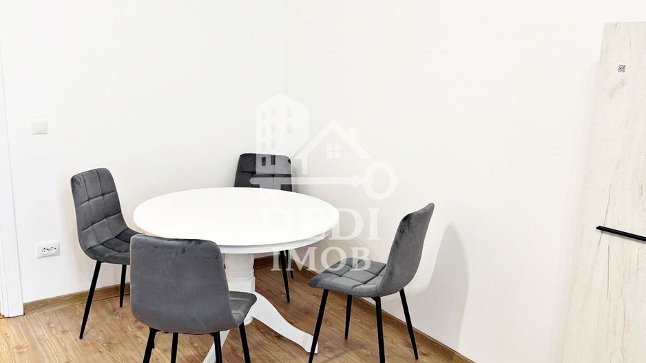 Apartament cu 1 camera de vanzare zona Centrala, Oradea - Poză 5