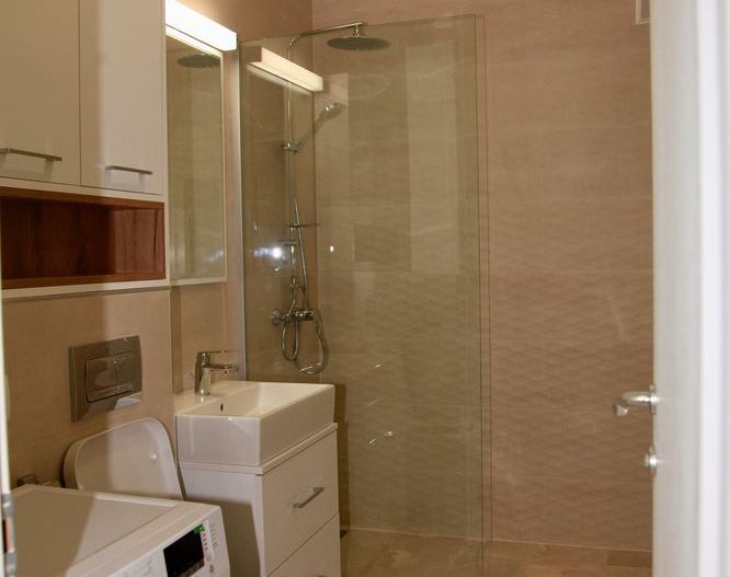 Apartament Elegant în Novum Politehnica | Mobilat & Utilat Complet - Poză 7