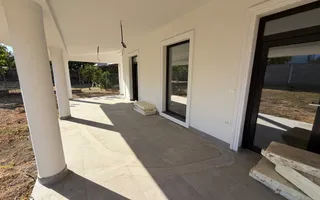 Casa individuala. 172 mp utili. Garaj. Disponibila imediat - Poză 13