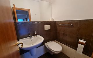 Apartament 3 camere 100 mp utili 2 bai 2 balcoane etaj 2 zona Centrala - Poză 10