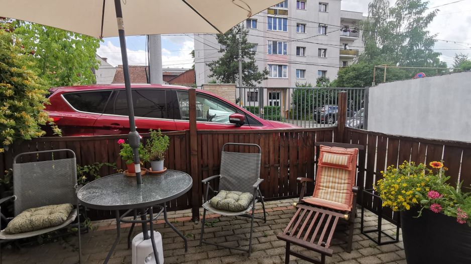 Apartament cu doua camere si loc de parcare - Poză 15