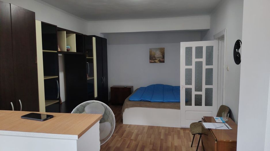 Apartament 1 camera Faleză (vizavi de Palatul Navigației)-etajul2 - Poză 2