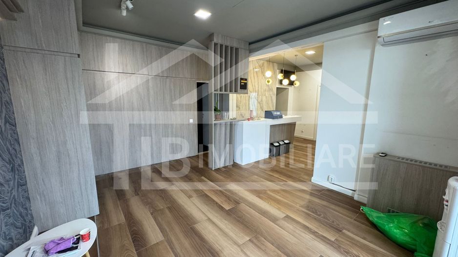 Spatiu comercial, 180 mp, parcare, Zona E.ON - Poză 1