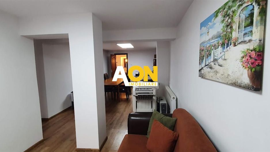 Spatiu comercial sau de birou 51 mp Cetate - Poză 8