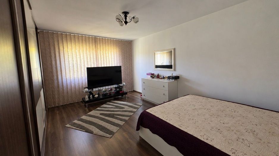 Comision 0% APARTAMENT 3 CAMERE DE VÂNZARE  CALEA LIPOVEI - Poză 4