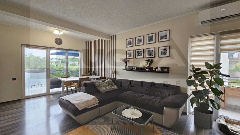 Apartament de 2 camere, modern, 48mp, terasa 25mp, zona Cetatea Fetei - Poză 1