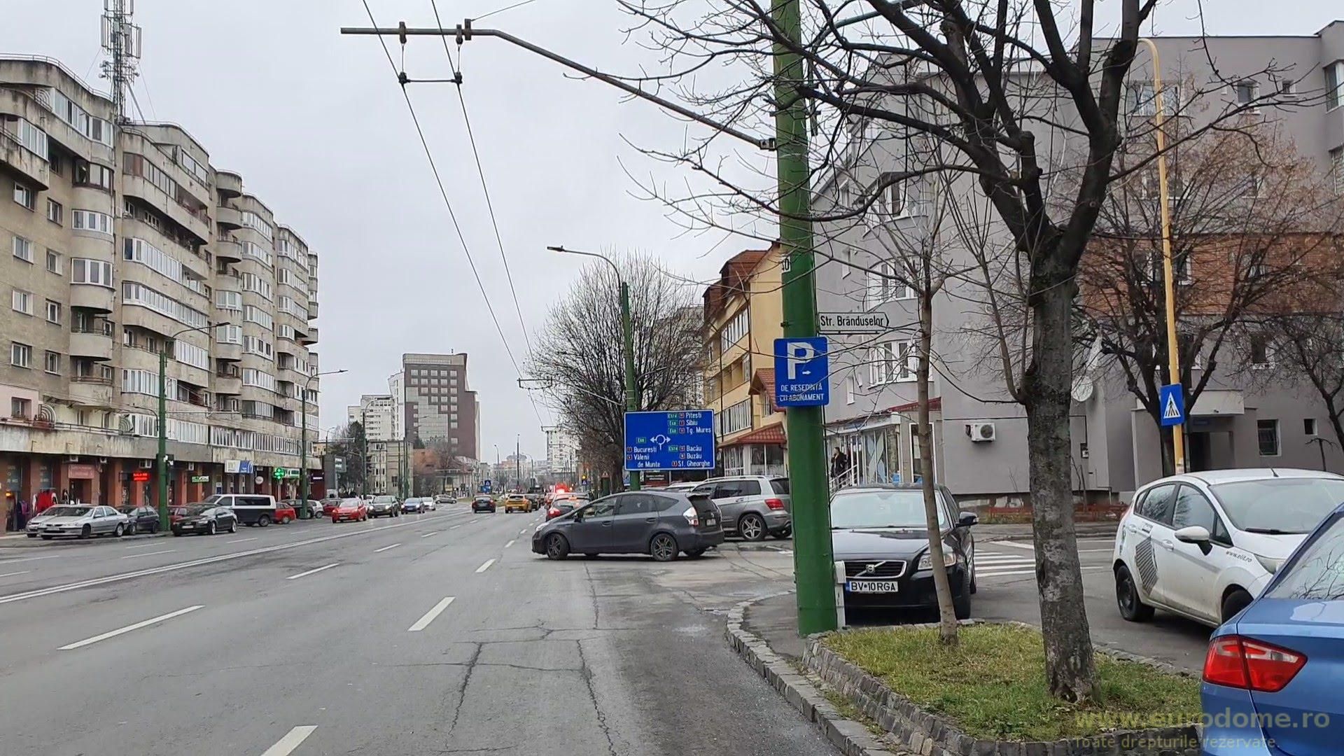 Zizinului apartament pretabil birouri sau locuit comision 0 - Poză 1