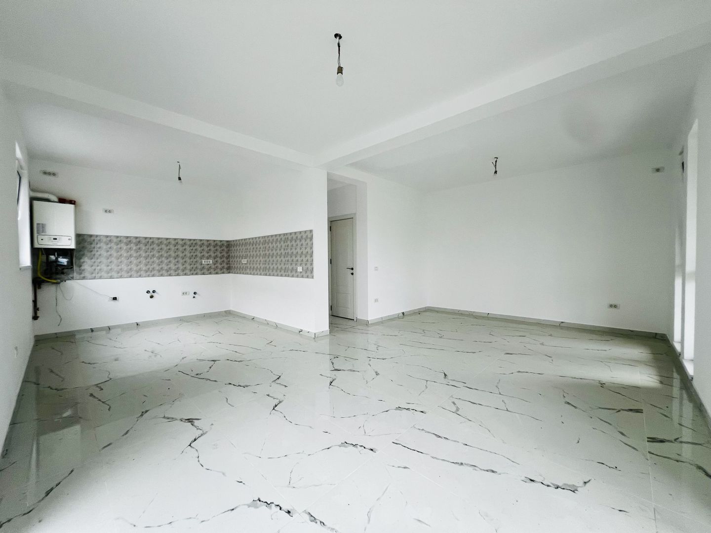 Duplex nou cu 4 dormitoare -Dumbravita, la 5 minute de Parcul Central - Poză 2