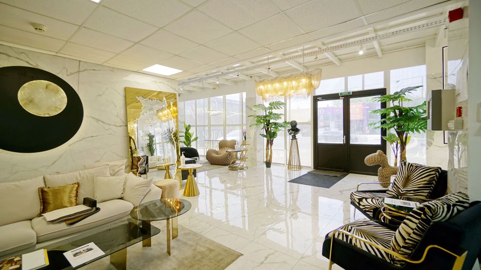 Spatiu comercial 2000 mp,Valea Cascadelor - Poză 4