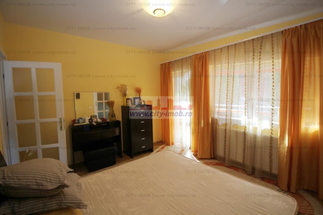 Vanzare Vila SINAIA - Poză 16