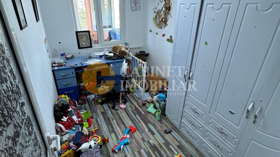 3 Camere Decomandat - Etaj 3 - Zona Piata Alexandru - Poză 3