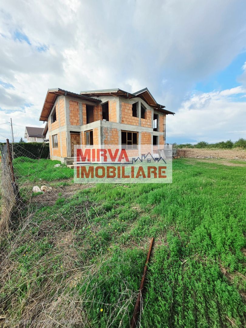 Vilă P+1 la roșu, 5 camere, 143 mp utili, teren 450 mp, Cocosesti - Poză 2