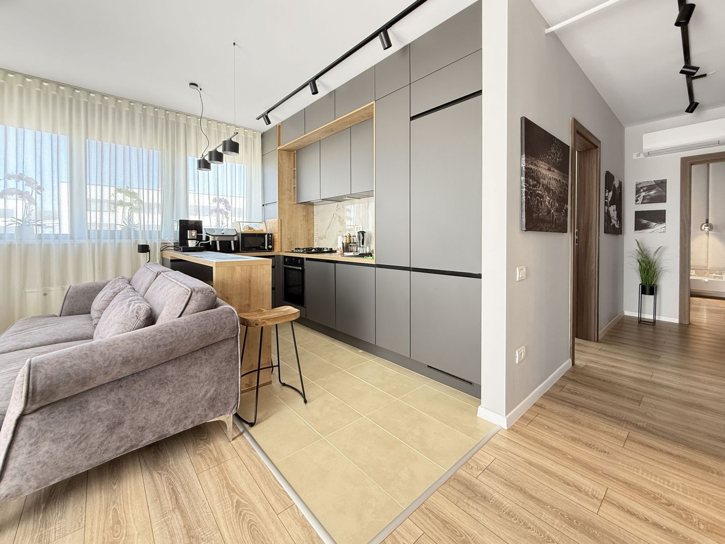 Apartament cu vedere spectaculoasă, XCity Towers, comision 0% - Poză 4