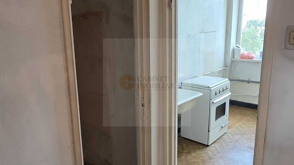 2 Cam ~ Drumul Taberei Parc ~ 50mp ~ 8/9 ~ - Poză 3