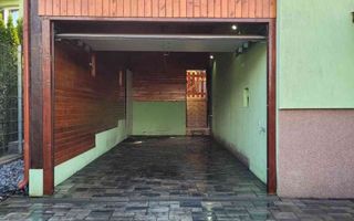 Casă Livezeni 815 mp teren, casa primitoare ,la doar 5 minute de oraș. - Poză 10