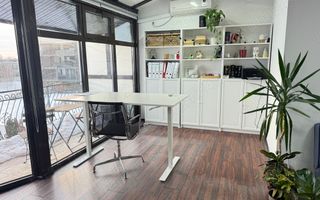 Vila DE INCHIRIAT Sisesti - ideala pt birouri - Poză 1
