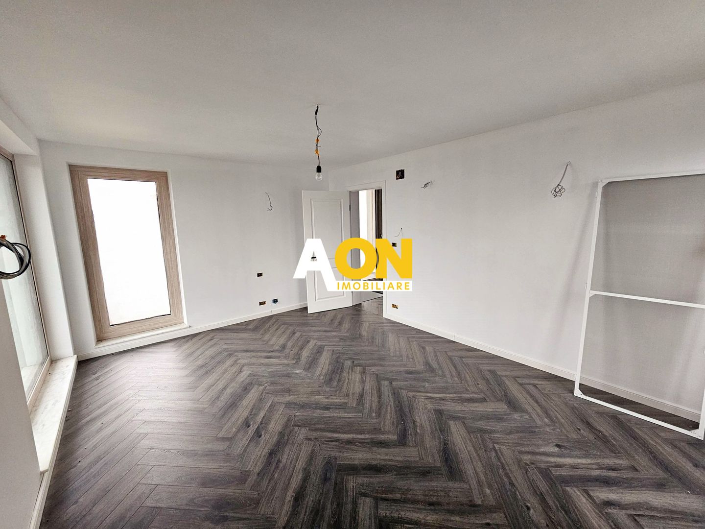 Casa noua, 6 camere, finisata la cheie, 1000 mp teren, zona Schit - Poză 21