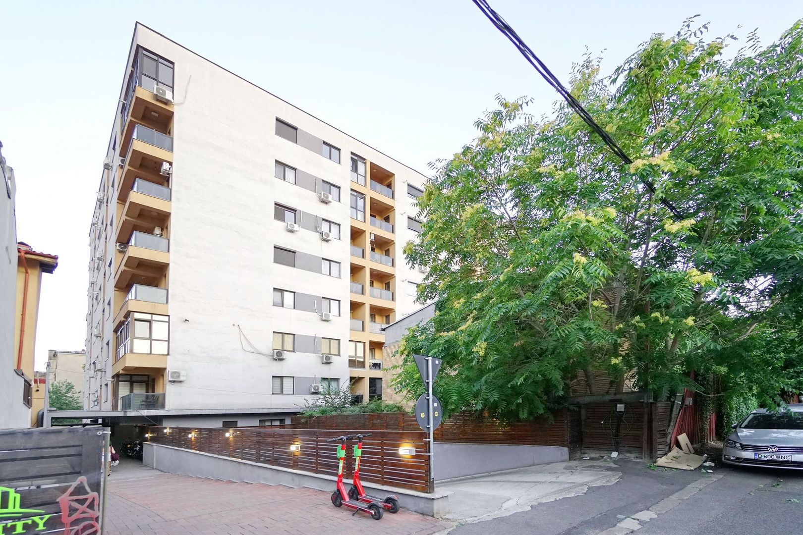 Apartament deosebit linga Mall Vitan pe str. Matache Dobrescu - Poză 20