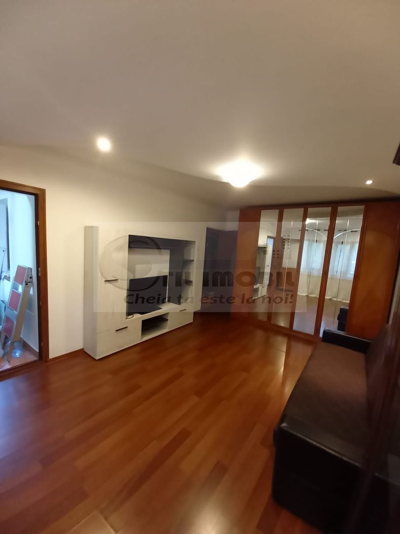 Se inchiriaza ap. 2 cam, Nicolina - 392 euro prima stație  Podul Ros - Poză 1