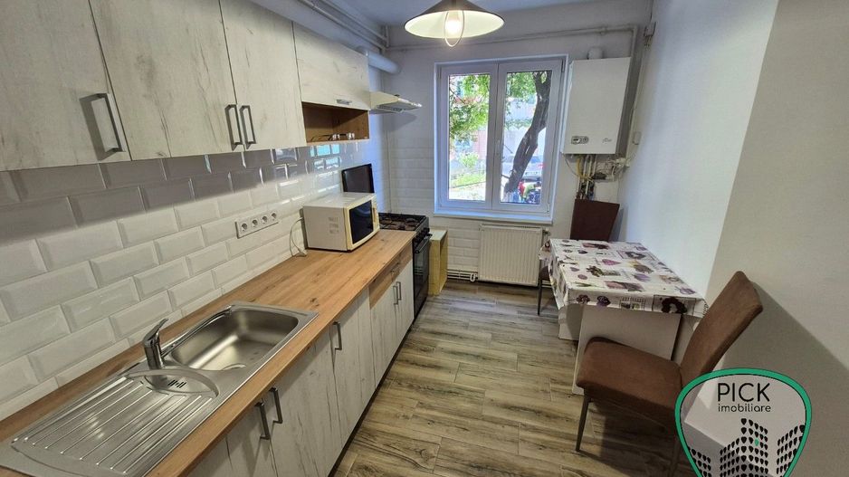 P 4252 - Apartament cu 3 camere în Târgu Mureș, Tudor, zona Pedagogic - Poză 4