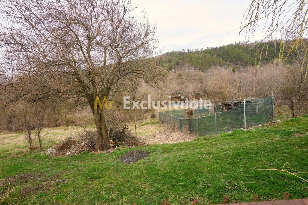 Casa individuala  Leresti la strada principala+ teren 831 mp, utilitati complete - Poză 15